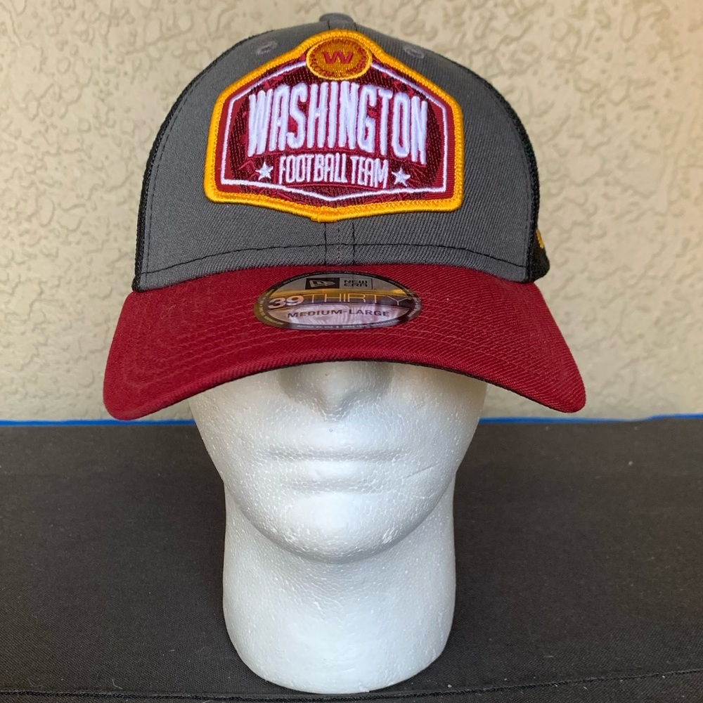 Washington Football Team New Era 39THIRTY Mesh Trucker Hat Adult M/L Redskins